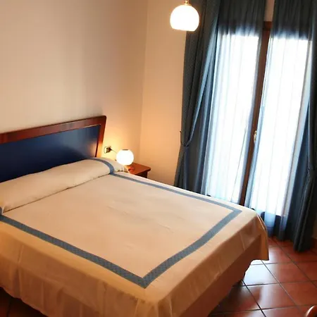 Hotel Locanda Dei Trecento Sapri Room photo