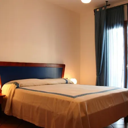 Hotel Locanda Dei Trecento Sapri Room photo